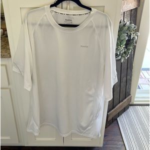 Men’s Reebok White Athletic Short Sleeve Shirt